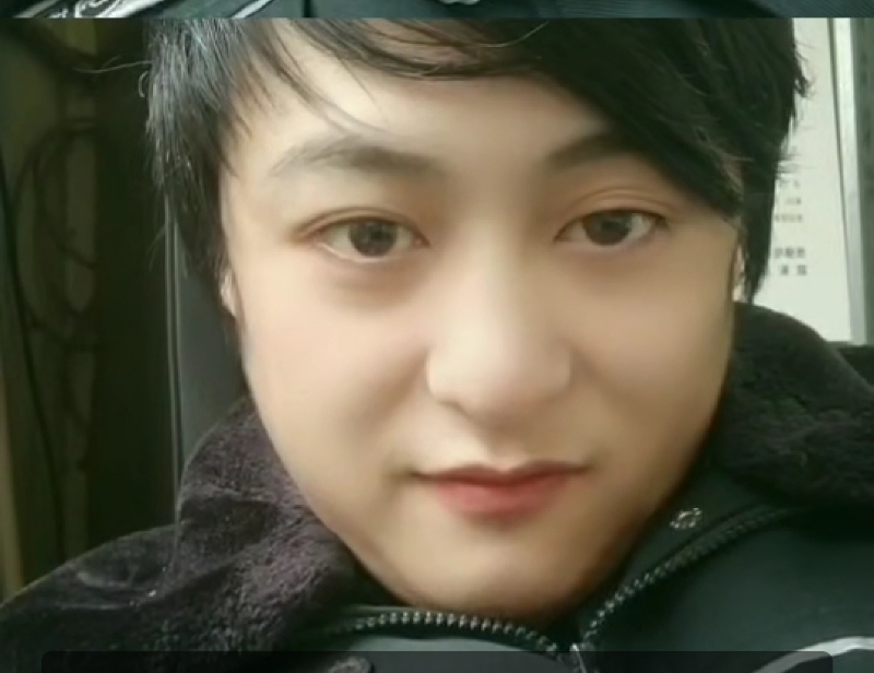 小玮的第一张照片--平顶山相亲服务中心