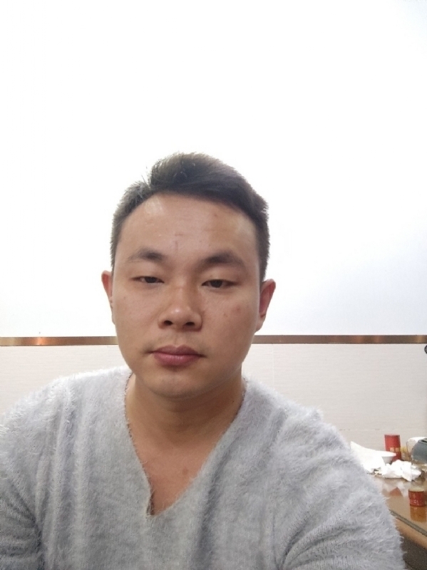 小冷的第一张照片--平顶山相亲服务中心