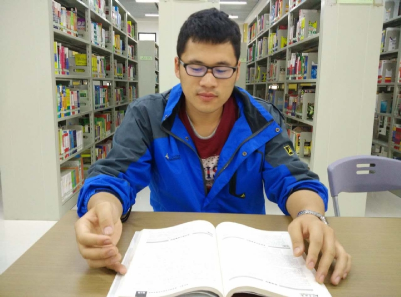 鲮的第四张照片--平顶山相亲服务中心