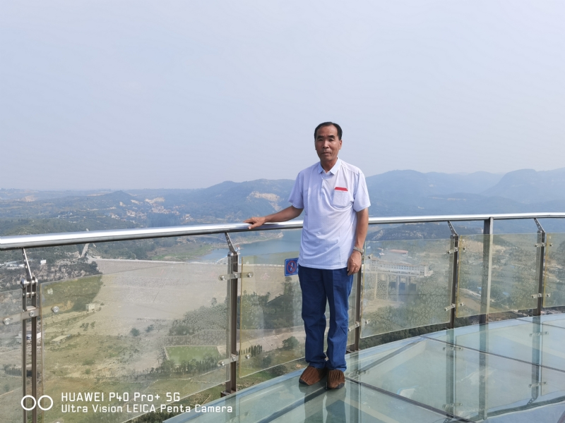 外星人的第一张照片--平顶山相亲服务中心