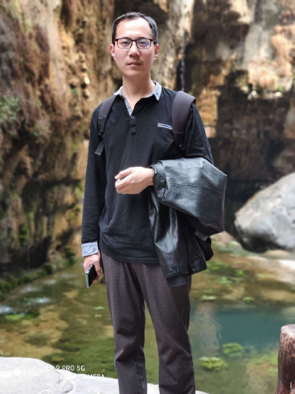 追日的第一张照片--平顶山相亲服务中心