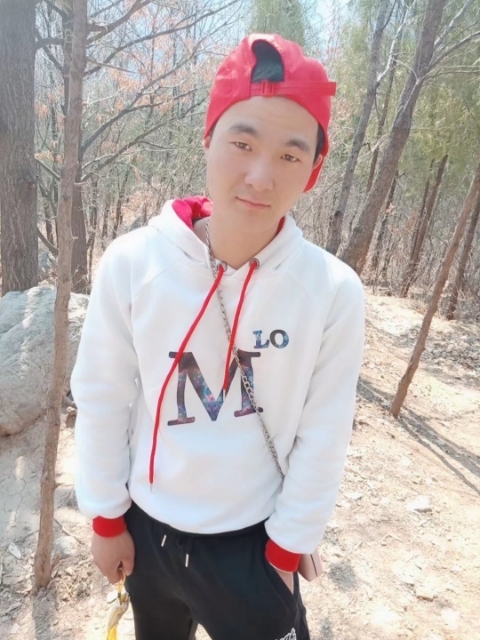 天赐人生的第一张照片--平顶山相亲服务中心