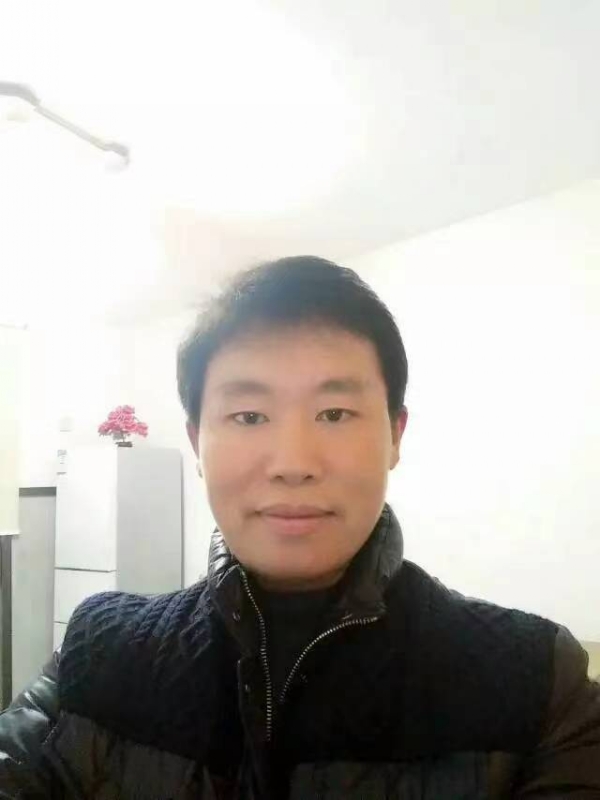 擎天柱的第一张照片--平顶山相亲服务中心