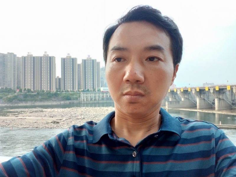 yangguang的第一张照片--平顶山相亲服务中心