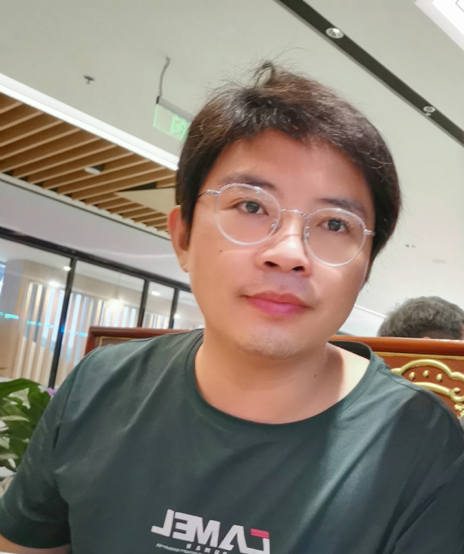 陆迅的第三张照片--平顶山相亲服务中心