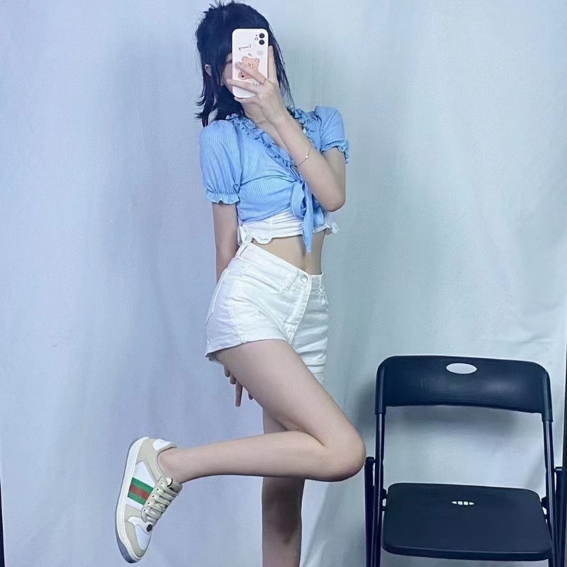 宝宝的第一张照片--平顶山相亲服务中心