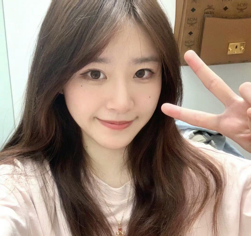 慧娴的第二张照片--平顶山相亲服务中心