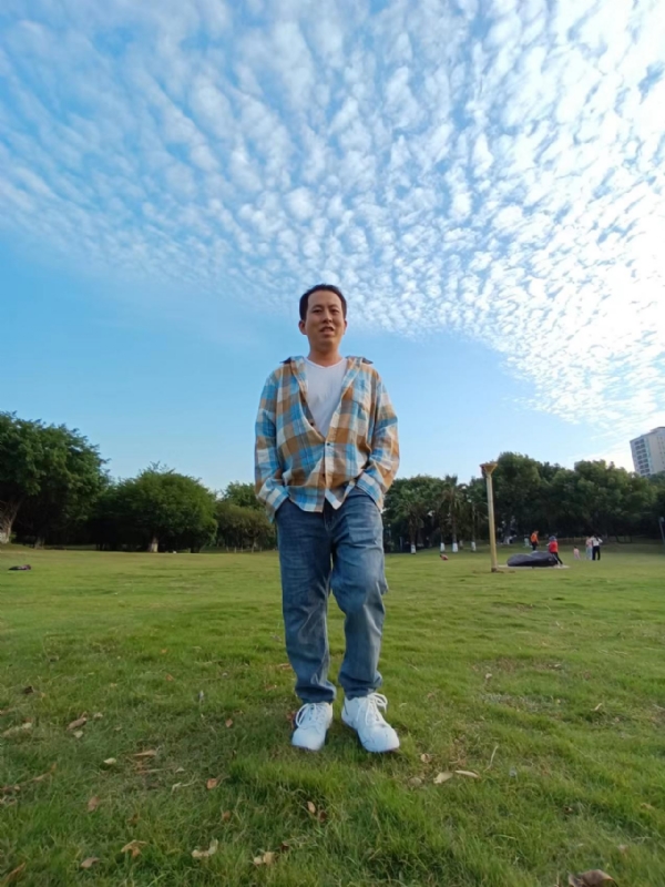 曹先生的第三张照片--平顶山相亲服务中心