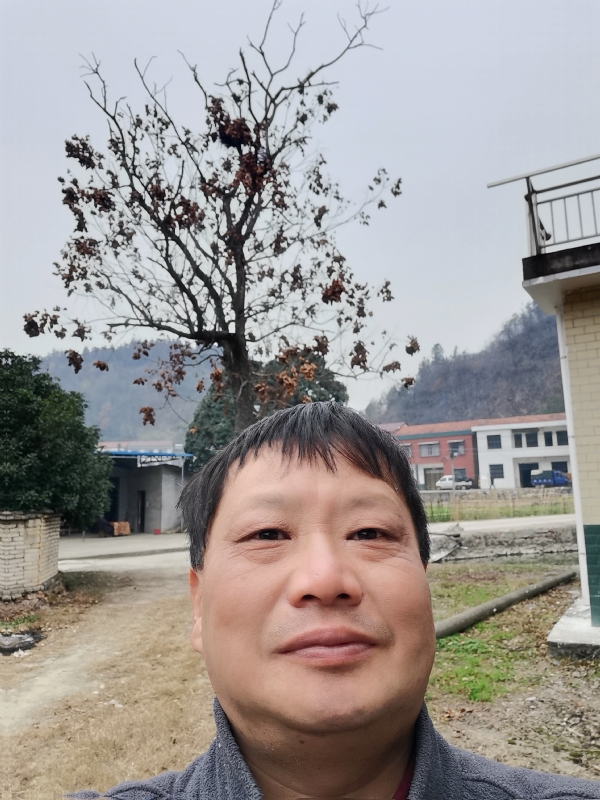 苏众青春冲浪的第二张照片--平顶山相亲服务中心