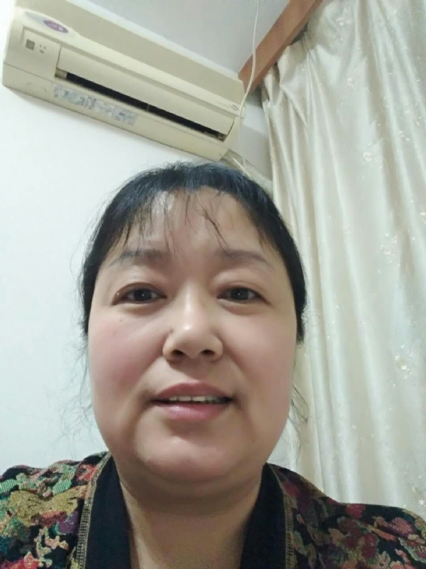 雨中漫步的第一张照片--平顶山相亲服务中心