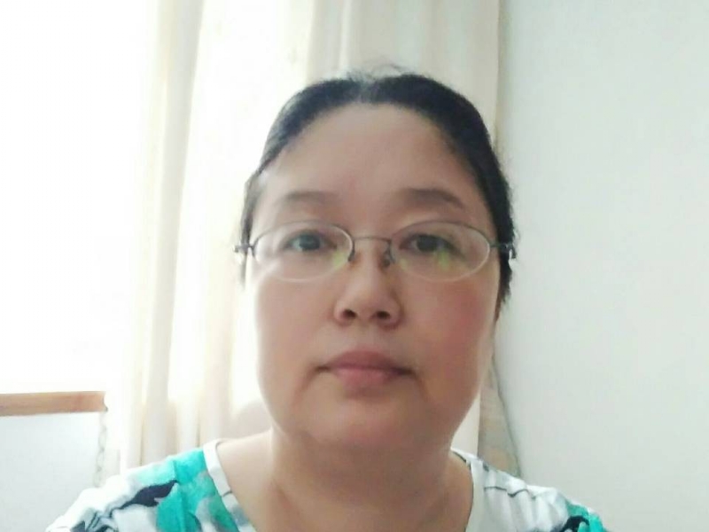 雨中漫步的第二张照片--平顶山相亲服务中心