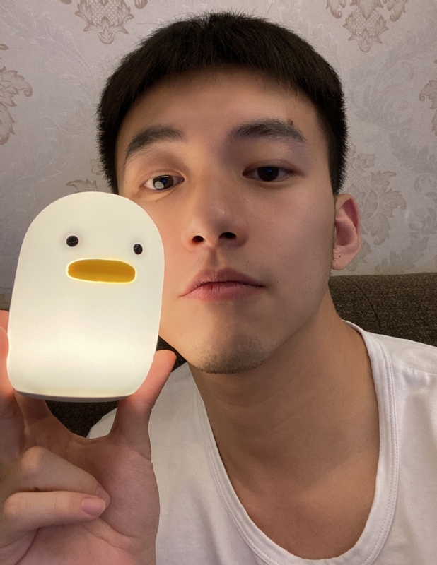 绝世大冤种的第三张照片--平顶山相亲服务中心