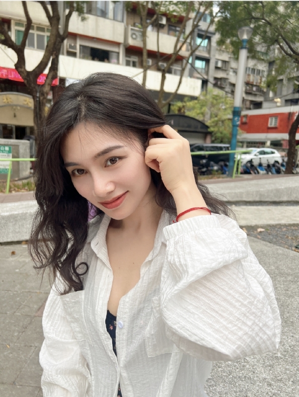 韵韵的第一张照片--平顶山相亲服务中心