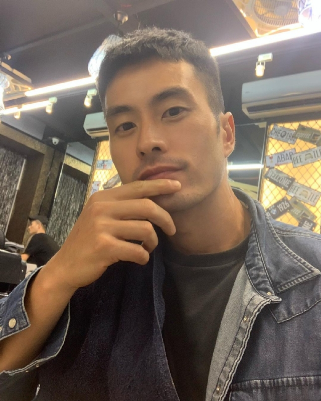 伟业强哥的第一张照片--平顶山相亲服务中心