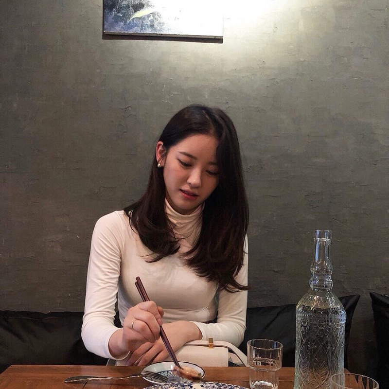 贵阳萧萧姐的第一张照片--平顶山相亲服务中心