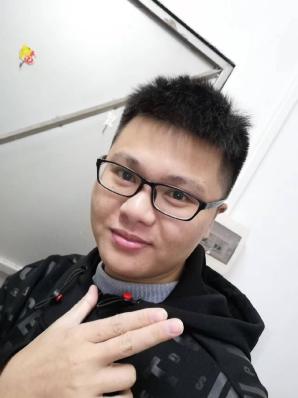 小小梦执的第二张照片--平顶山相亲服务中心