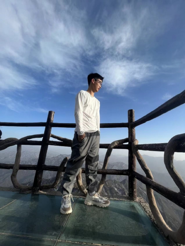 怜ぁ熙的第一张照片--平顶山相亲服务中心