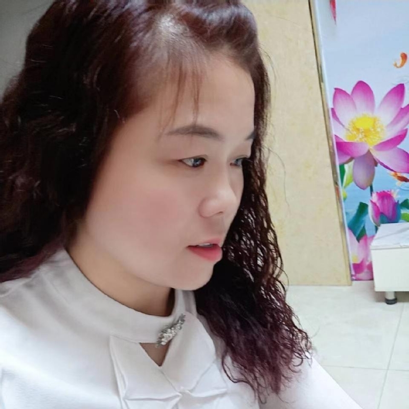 顾枸丽的第二张照片--平顶山相亲服务中心