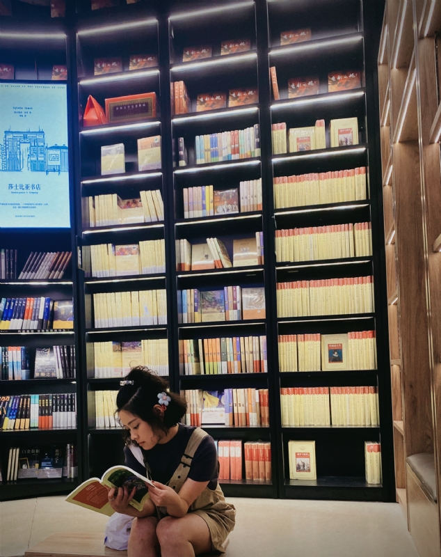 嘉佳的第一张照片--平顶山相亲服务中心