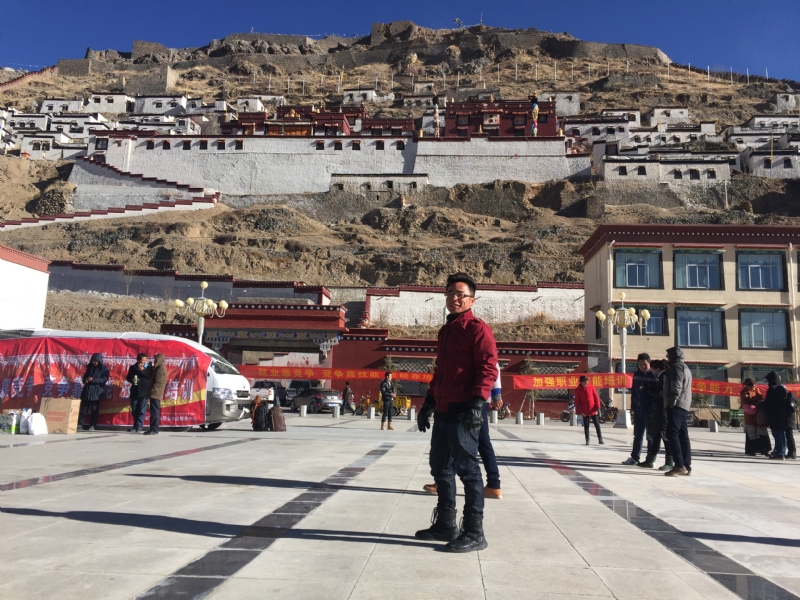 转身的第七张照片--平顶山相亲服务中心