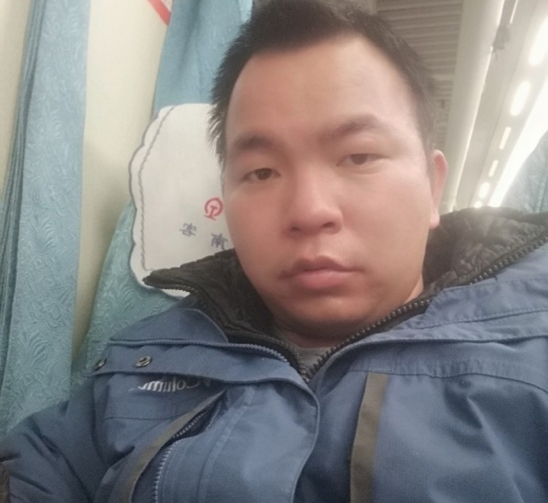 淡定的第一张照片--平顶山相亲服务中心