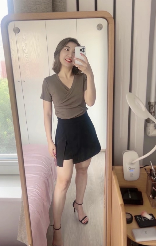 丽波的第二张照片--平顶山相亲服务中心