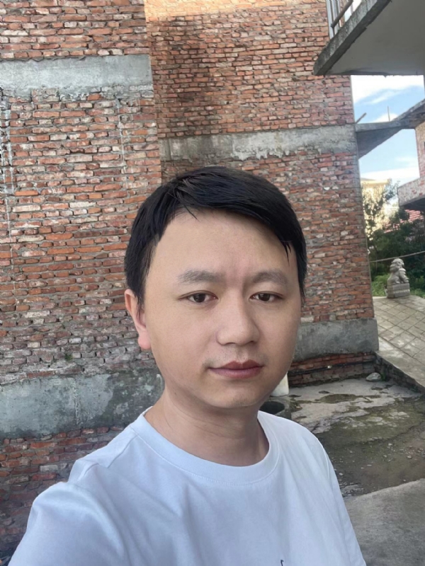 行人的第一张照片--平顶山相亲服务中心