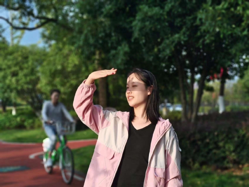 达拉崩吧的第一张照片--平顶山相亲服务中心