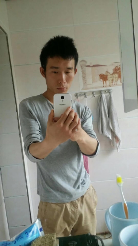 蔚蓝天空的第一张照片--平顶山相亲服务中心