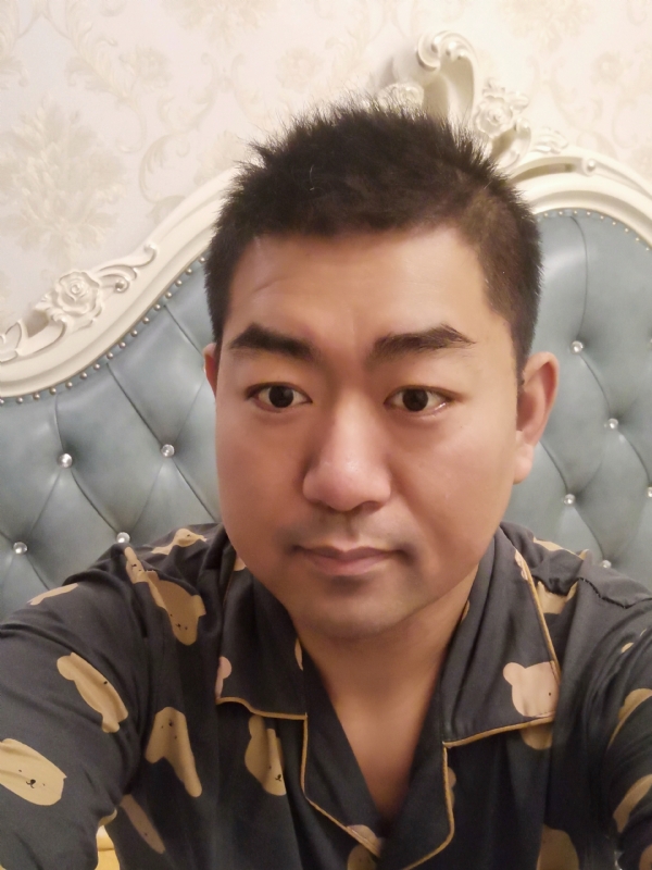 曾经的第一张照片--平顶山相亲服务中心