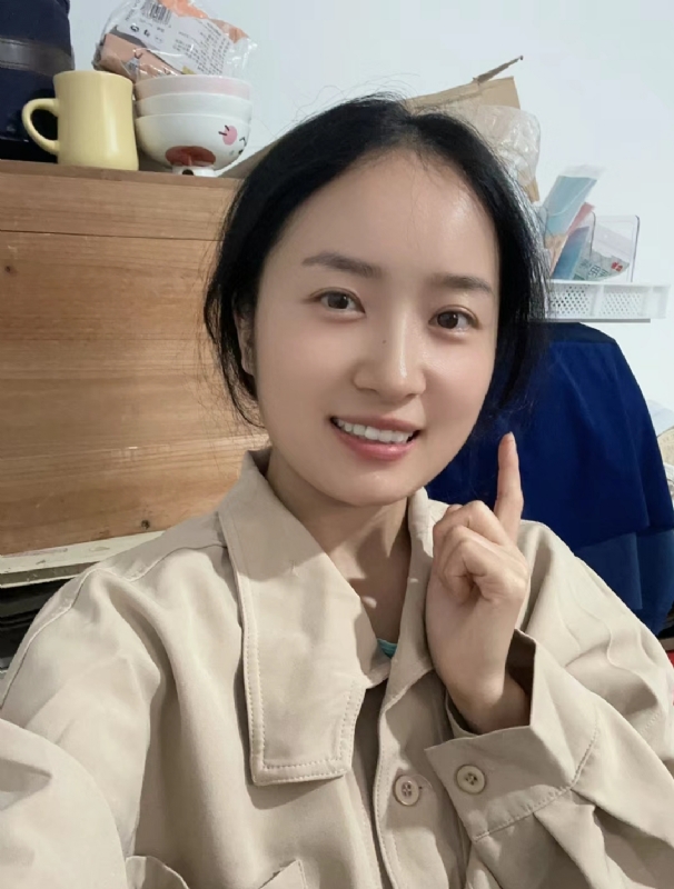 多喝热水的第一张照片--平顶山相亲服务中心