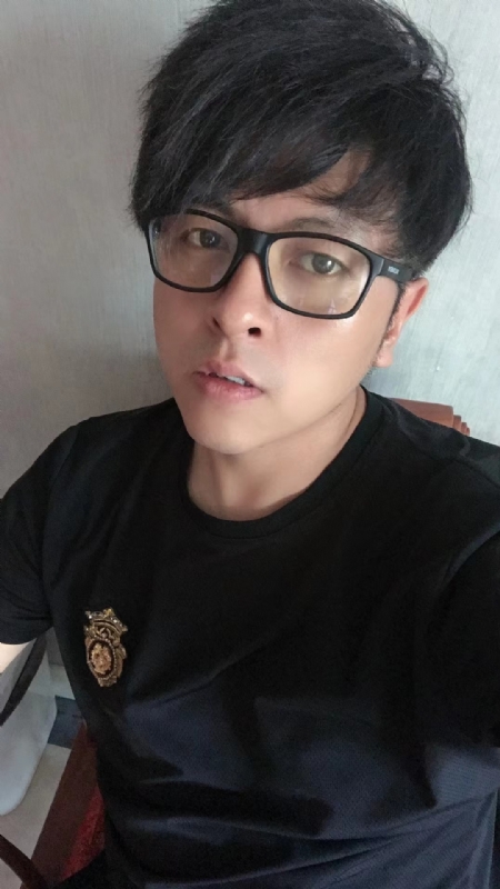 爱你永远不容易的第一张照片--平顶山相亲服务中心