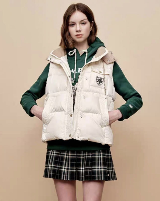 小兔子乖乖的第一张照片--平顶山相亲服务中心