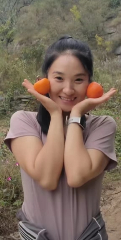 幼儿园园长的第一张照片--平顶山相亲服务中心