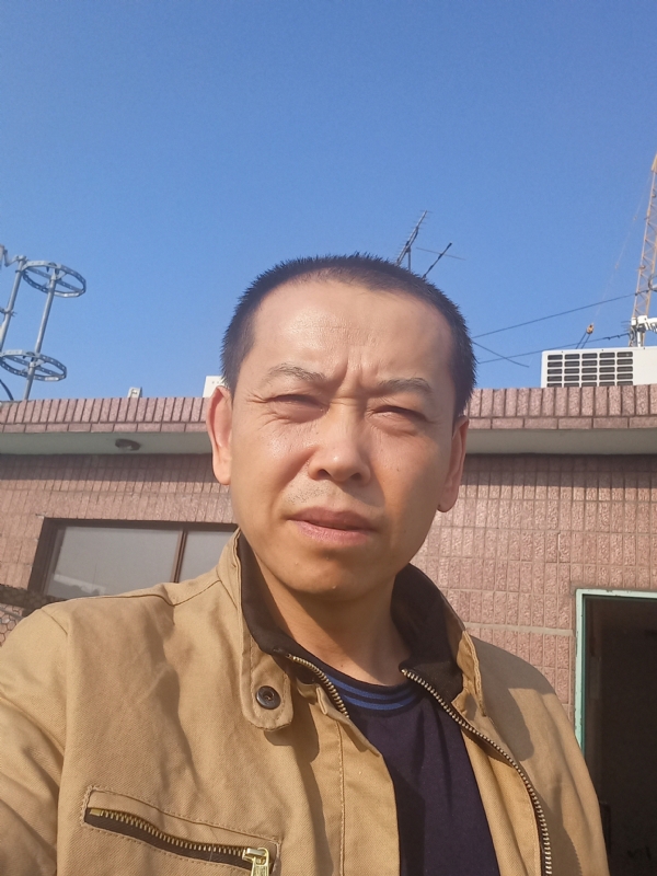 红尘逐浪的第一张照片--平顶山相亲服务中心