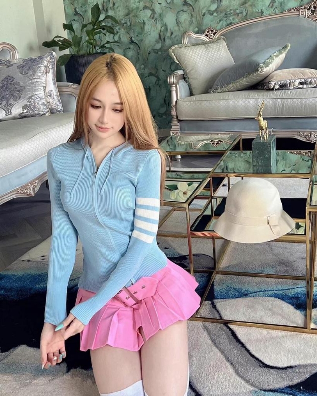 Sandy的第一张照片--平顶山相亲服务中心