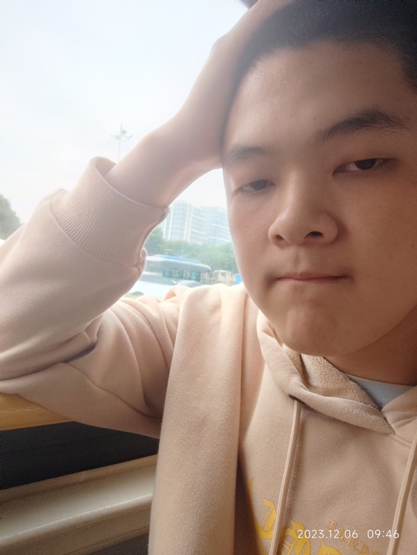 孤独的狼的第一张照片--平顶山相亲服务中心