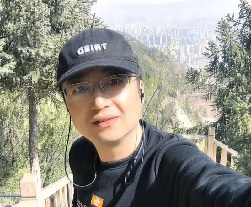 磐石的第一张照片--平顶山相亲服务中心