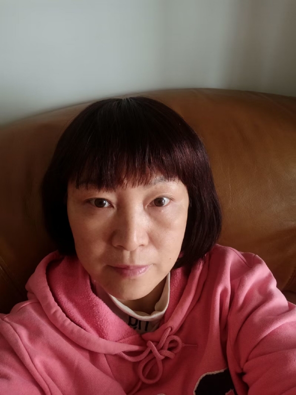 红玫瑰的第二张照片--平顶山相亲服务中心