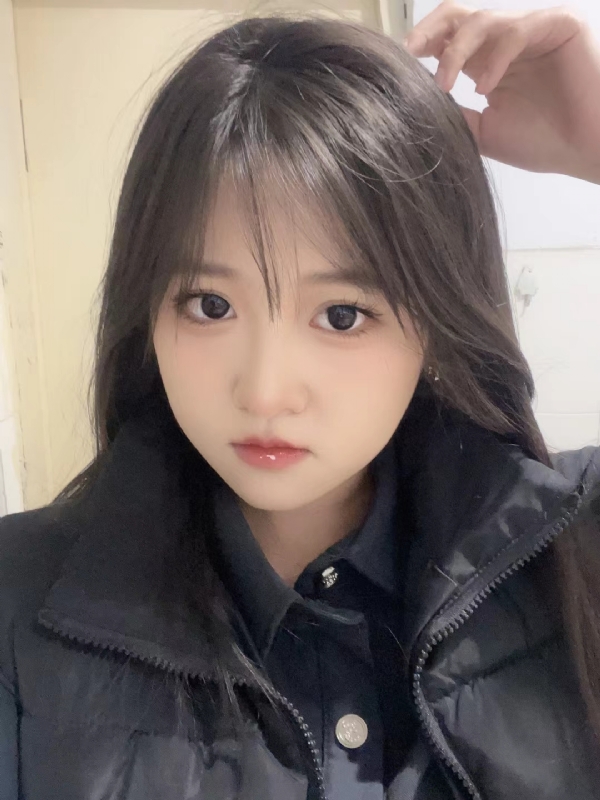 荣荣的第一张照片--平顶山相亲服务中心