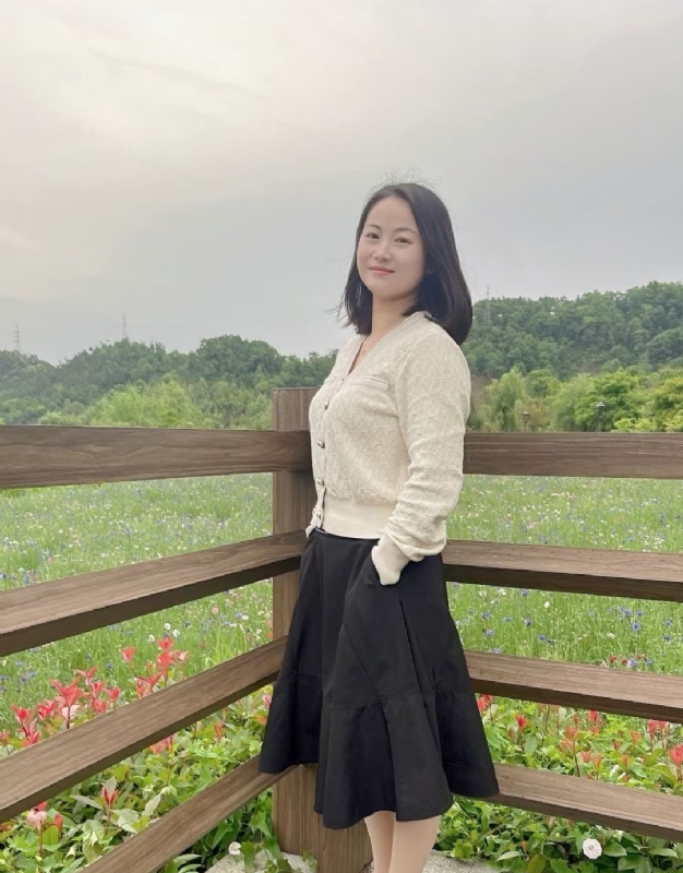 琴儿的第一张照片--平顶山相亲服务中心