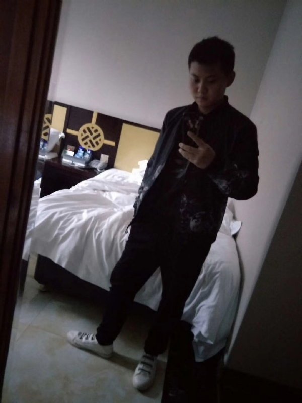 无限极的第一张照片--平顶山相亲服务中心