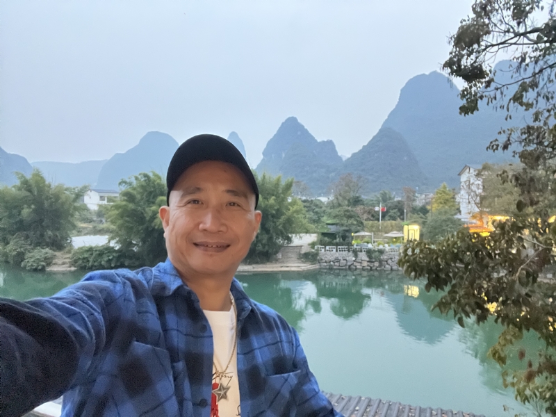 民叔叔的第一张照片--平顶山相亲服务中心