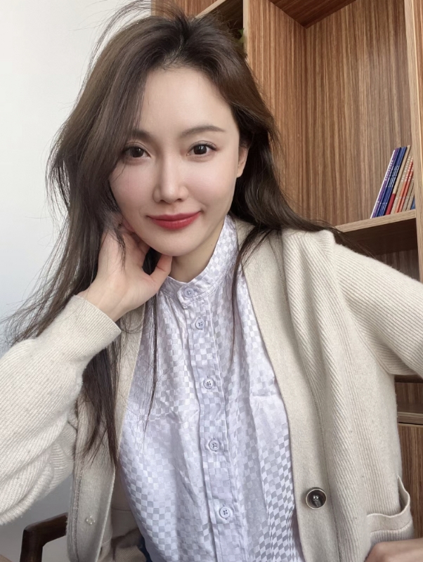 Anne林的第一张照片--平顶山相亲服务中心