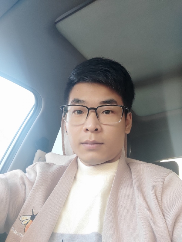 小奕的第一张照片--平顶山相亲服务中心