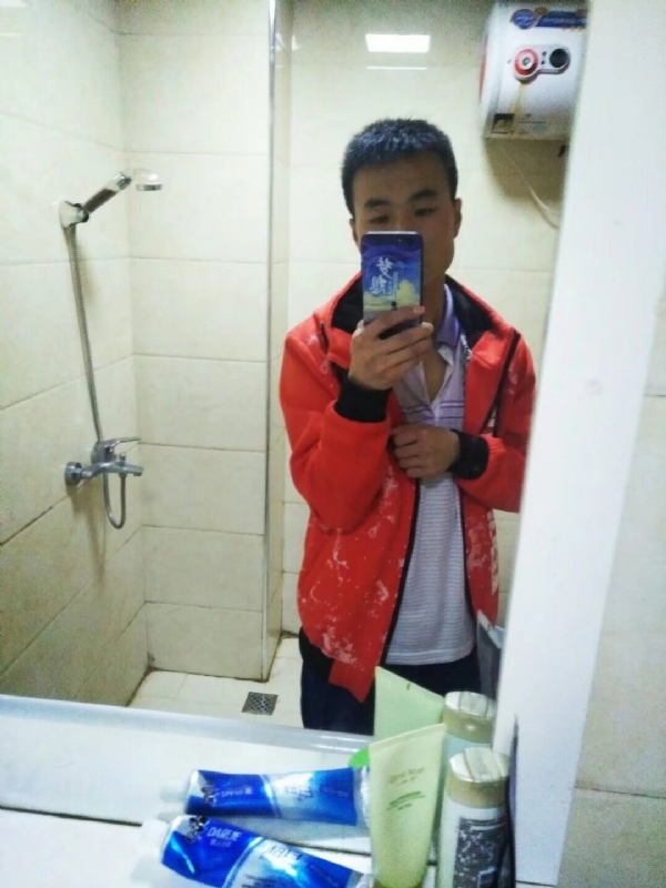 海之子的第一张照片--平顶山相亲服务中心