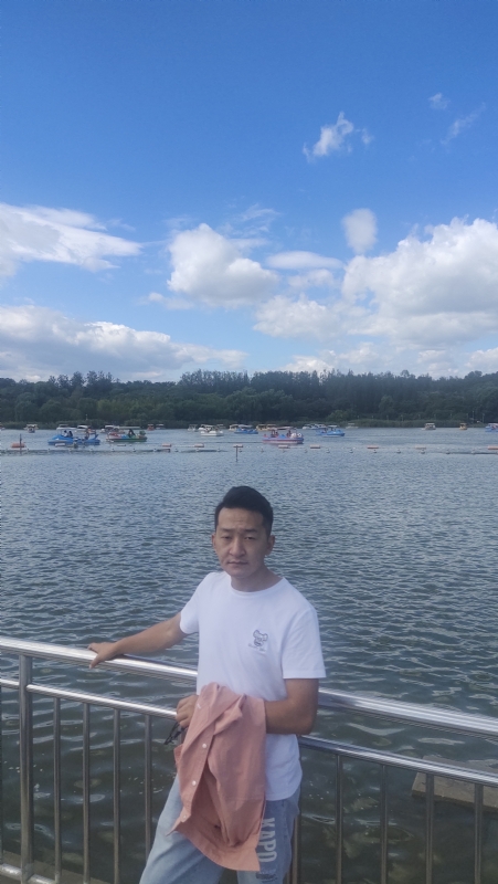 脱了壳的龟的第一张照片--平顶山相亲服务中心