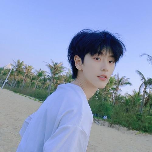 允执其中2024的第一张照片--平顶山相亲服务中心