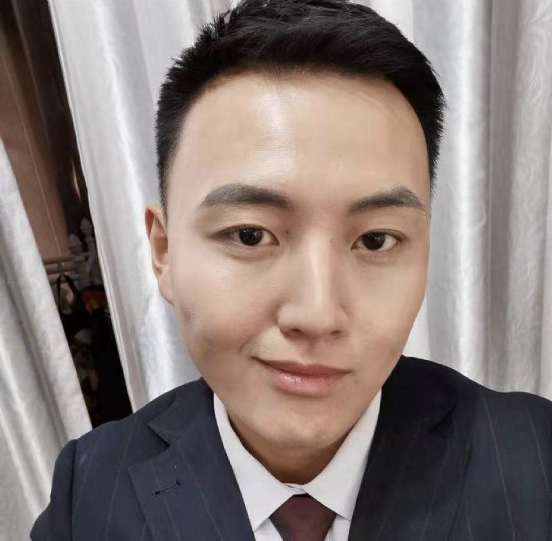 英俊潇洒的第二张照片--平顶山相亲服务中心