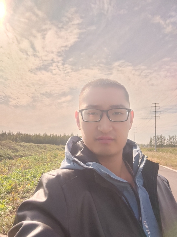 温暖胸膛的第一张照片--平顶山相亲服务中心